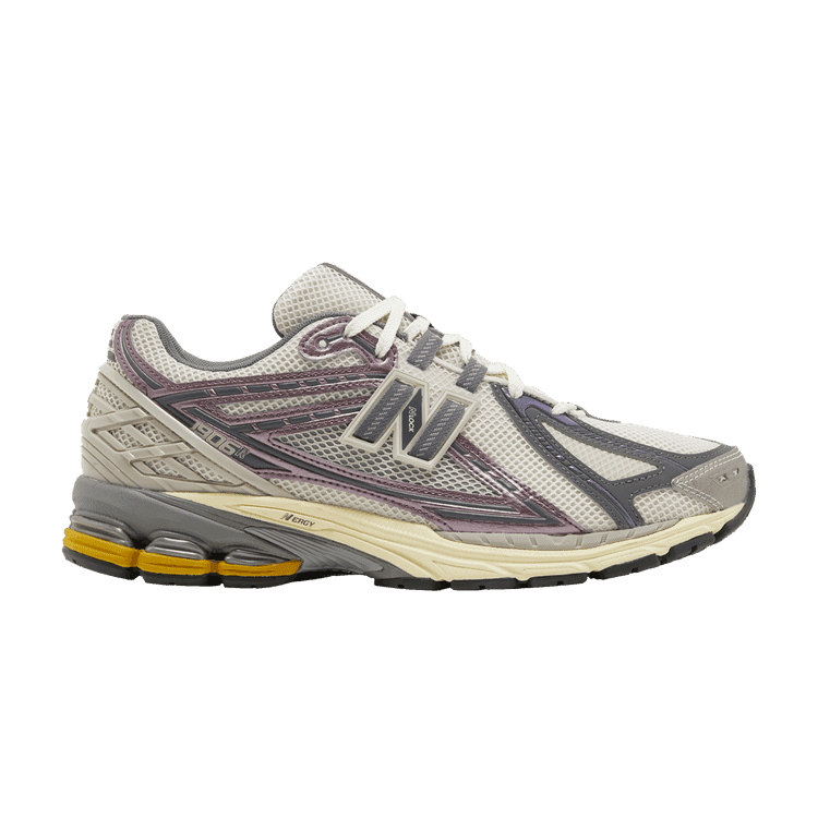 New Balance 1906R 'Licorice' Licorice/Moonbeam/Castlerock