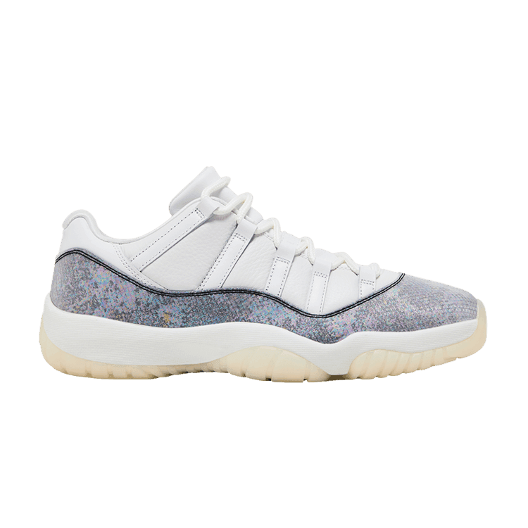 Air Jordan 11 Retro Low 'Year of the Snake' Summit White/Football Grey/Black